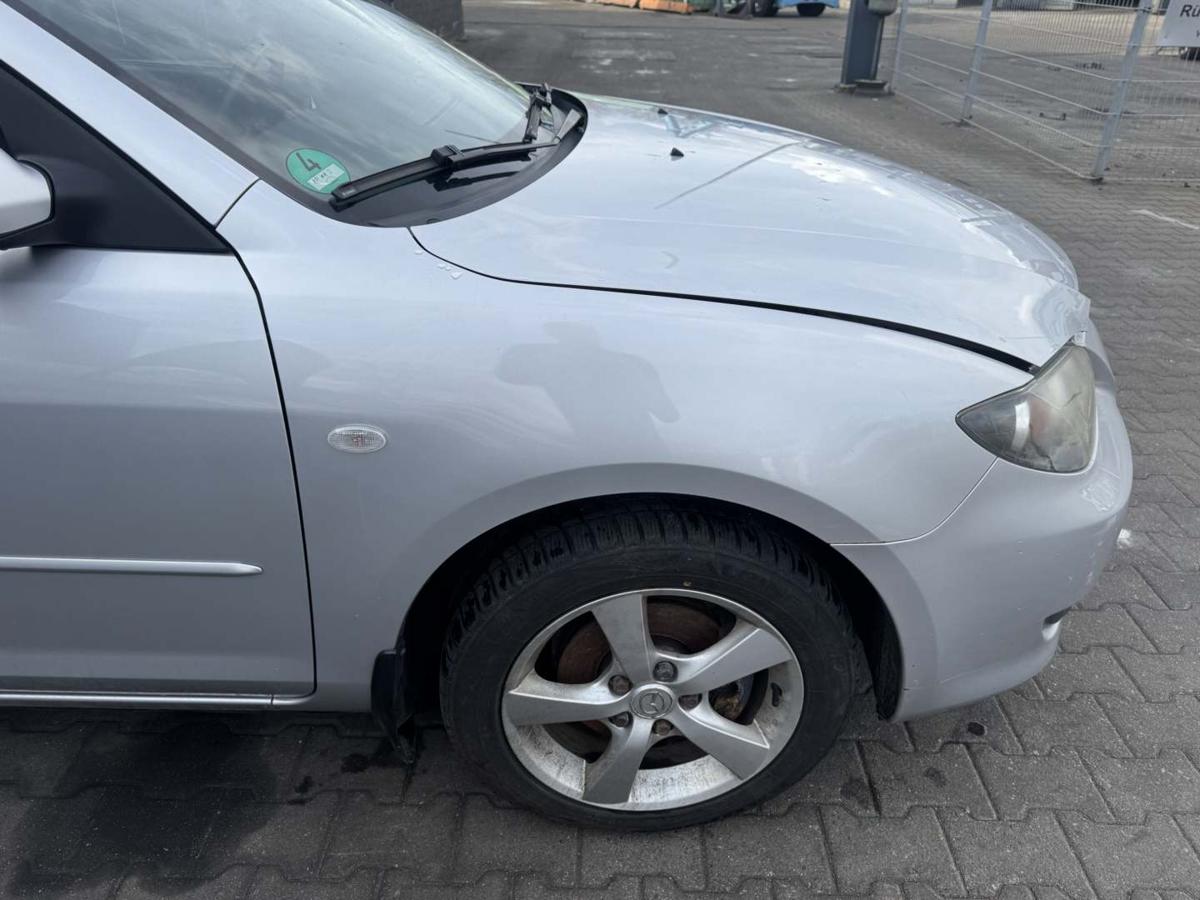 Mazda 3 BK original Kotfl&uuml;gel vorn rechts Silber 4-T&uuml;rer Limousine Bj.2004